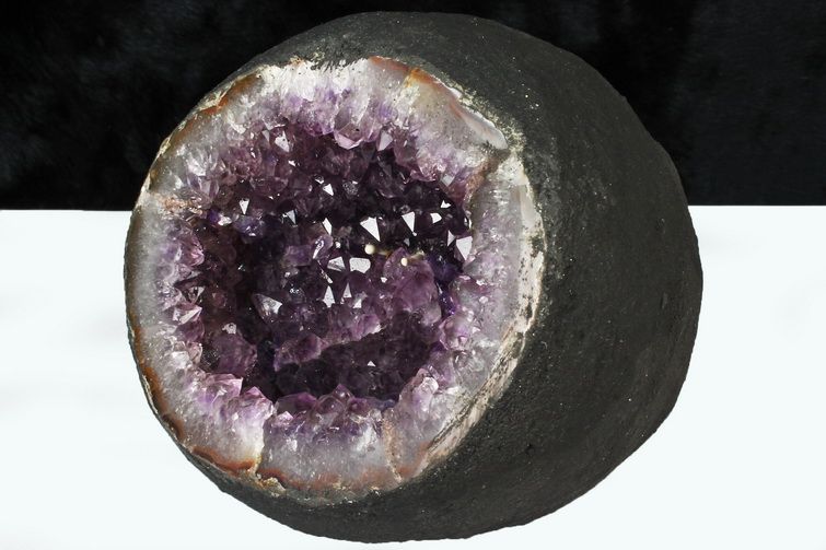 1.8Kgウルグアイ産 サークルジオード アメジストドーム [t466-1835] 3枚目