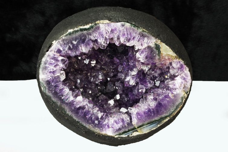 2.3Kgウルグアイ産 サークルジオード アメジストドーム [t466-1840] 1枚目