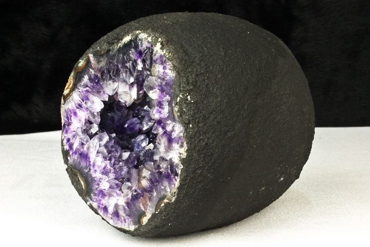 1.4Kgウルグアイ産 サークルジオード アメジストドーム [t466-1855] 3枚目