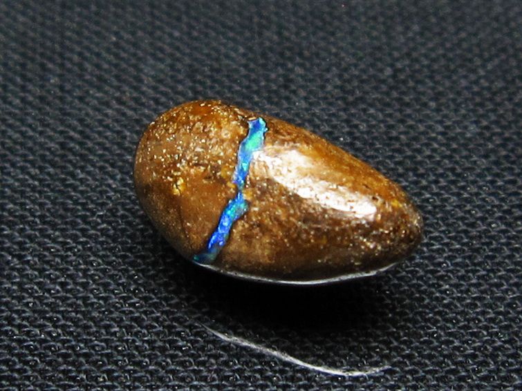 アイアンオパール 原石 [t468-658] 3枚目