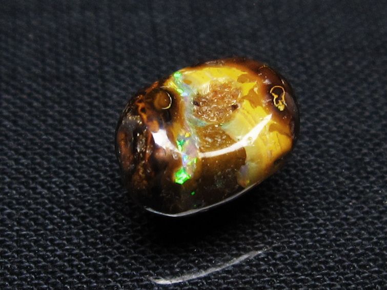 アイアンオパール 原石 [t468-668] 1枚目