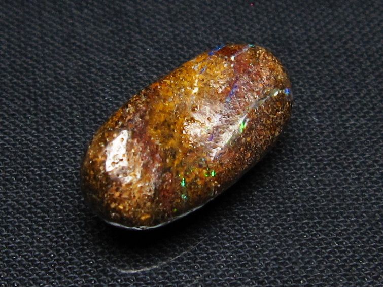 アイアンオパール 原石 [t468-747] 1枚目