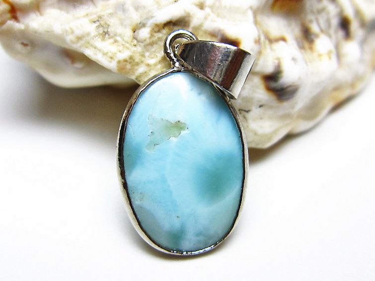 ラリマーペンダント [t495-4365] 1枚目