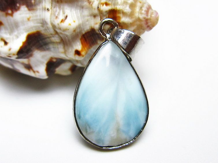 ラリマーペンダント [t495-4382] 1枚目