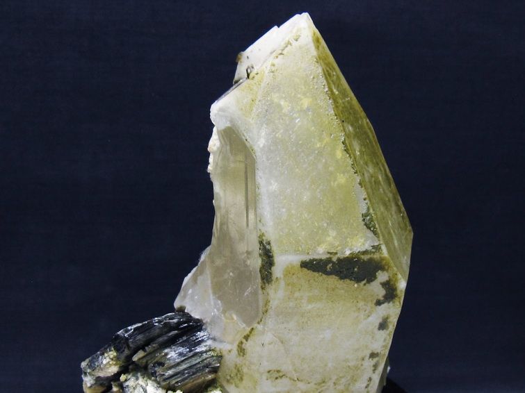 雲母入り ヒマラヤ水晶 原石 [t501-4252] 2枚目
