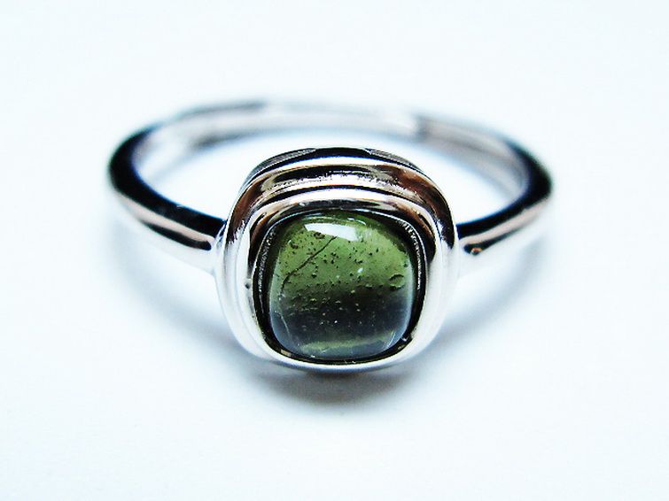 モルダバイト指輪(12号) [t526-1349] 1枚目