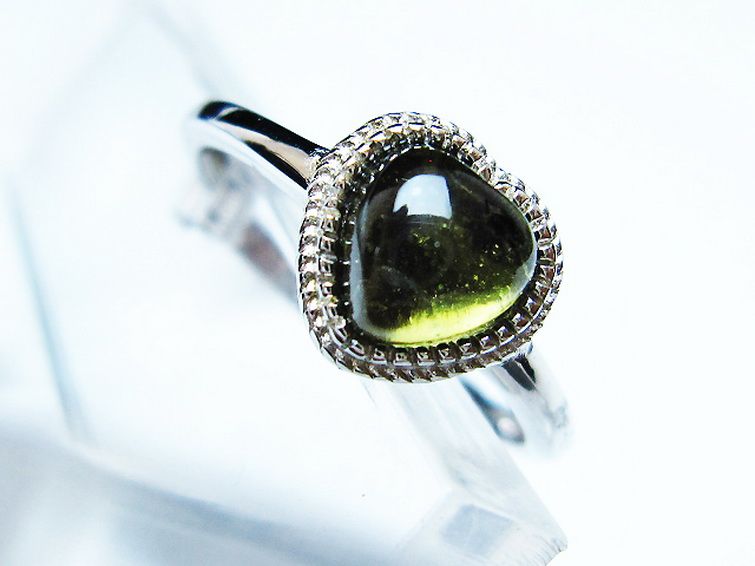 モルダバイト ハート指輪(13号) [t526-1377] 2枚目