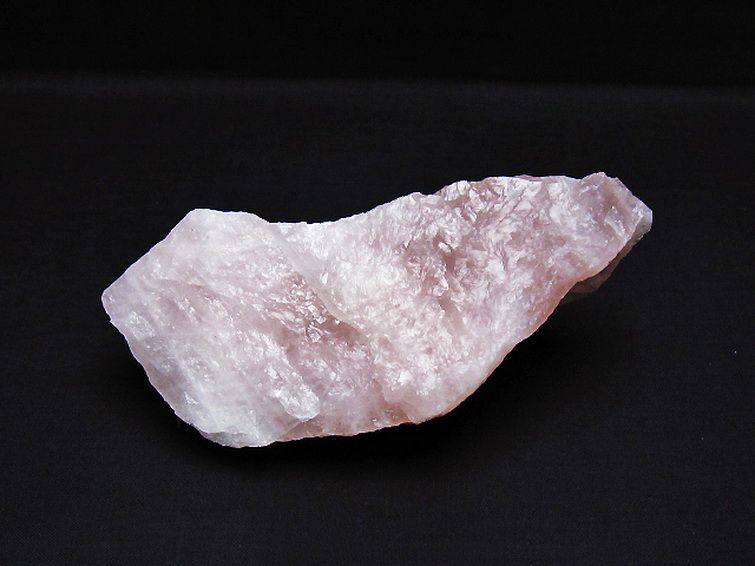ローズクォーツ原石[T568-4379] 1枚目