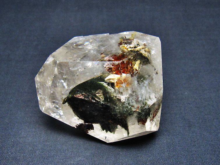 水晶　原石 ガーデン入り水晶 原石 [t577-4846]