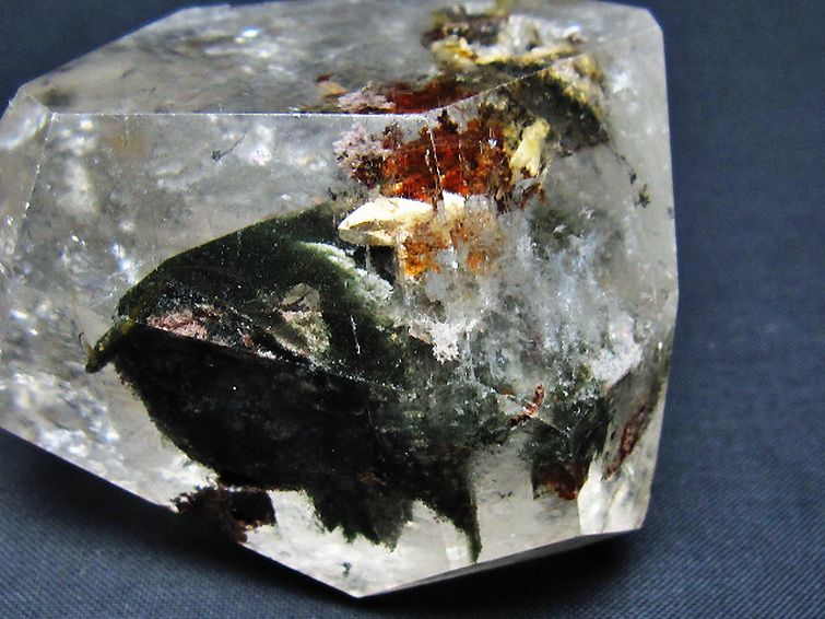 水晶原石 ヒマラヤ水晶 原石[t72-3024]