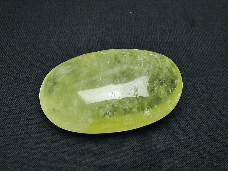 ①⑨⑤①幸運図形をレーザー光線にて彫り込んだラピスラズリ貴石パワーストーン御守り ①⑨⑤①幸運図形をレーザー光線にて彫り込んだラピスラズリ貴石