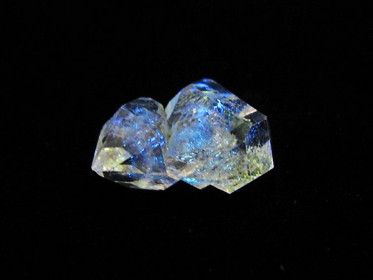 オイルクォーツ （石油入り水晶） パキスタン産[T596-3599] 1枚目