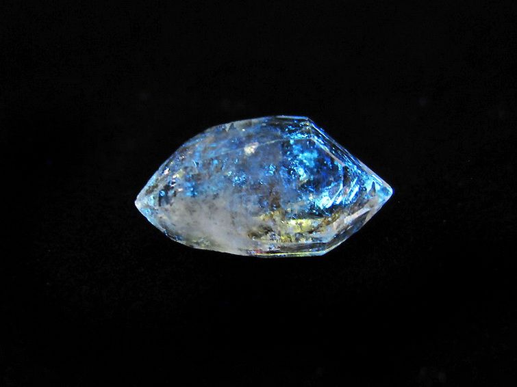 オイルクォーツ （石油入り水晶） パキスタン産[T596-3601] 1枚目