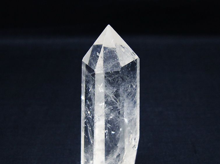 ヒマラヤ水晶六角柱 [t60-28752] 3枚目