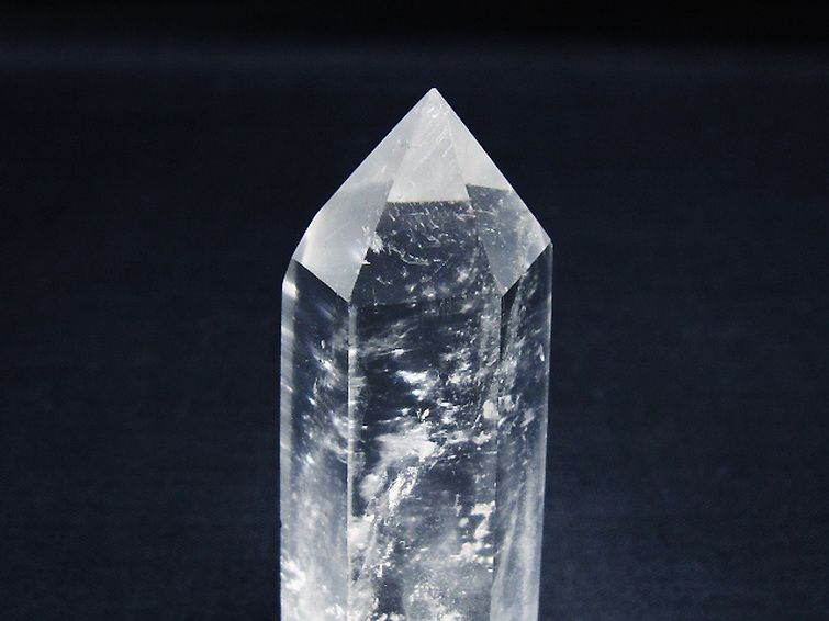 ヒマラヤ水晶六角柱 [t60-28771] 2枚目