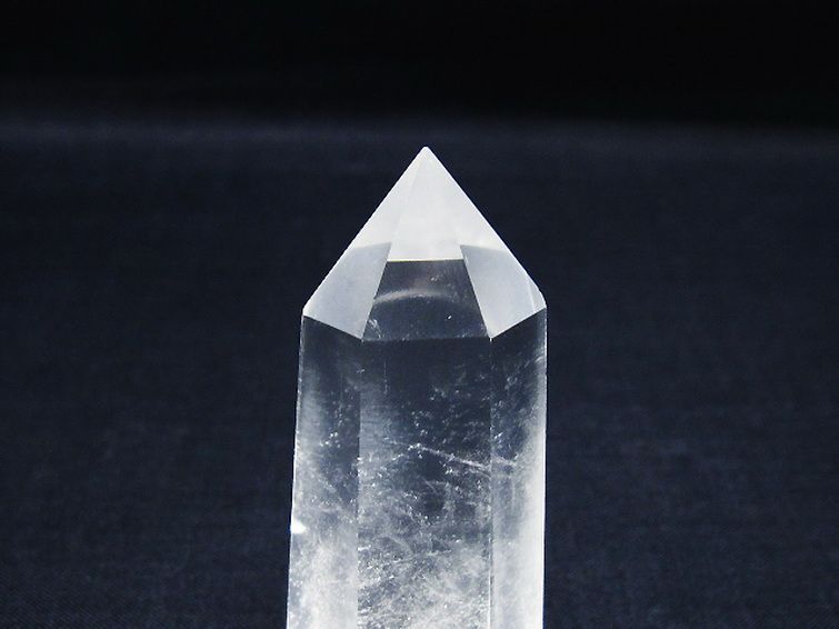 ヒマラヤ水晶六角柱 [t60-28779] 2枚目