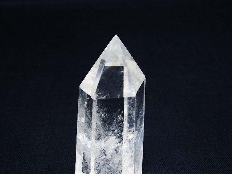 ヒマラヤ水晶六角柱 [t60-28808] 2枚目