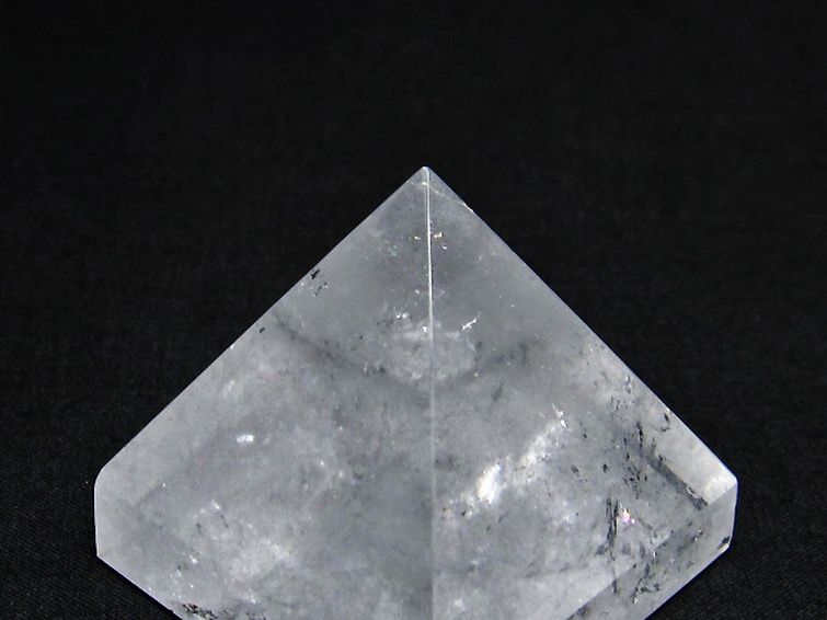 ヒマラヤ水晶ピラミッド[T600-1971] 3枚目