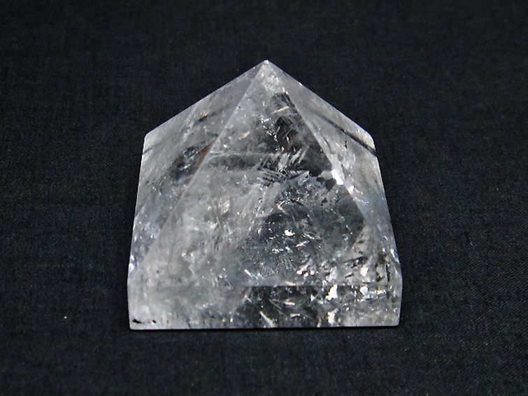 ヒマラヤ水晶ピラミッド[T600-1997] 1枚目