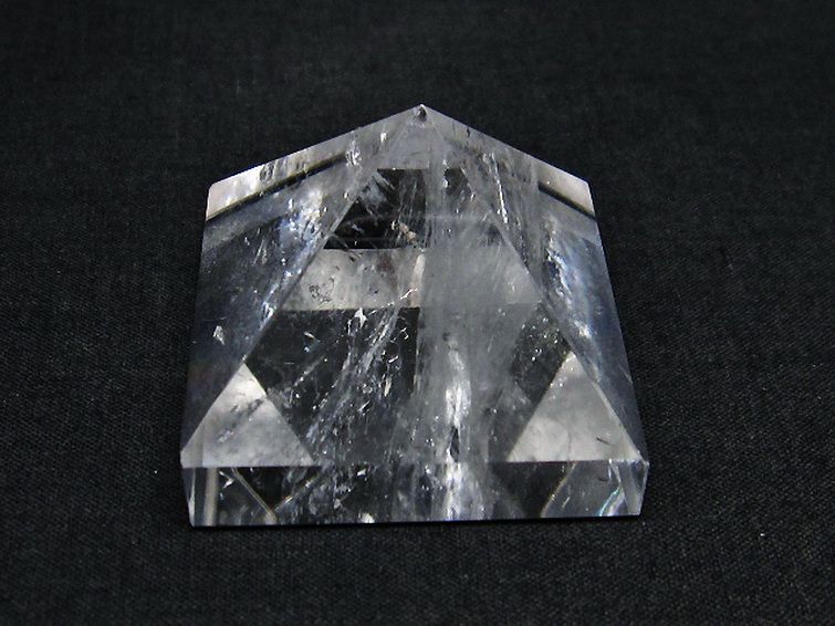 ヒマラヤ水晶ピラミッド[T600-2013] 1枚目