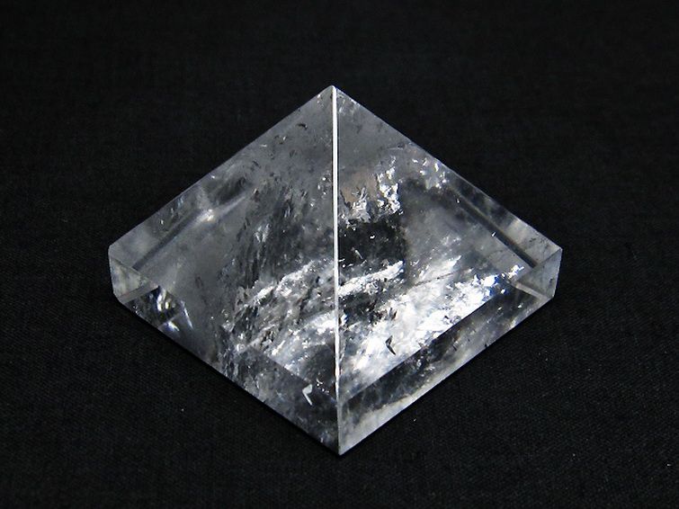ヒマラヤ水晶ピラミッド[T600-2013] 2枚目