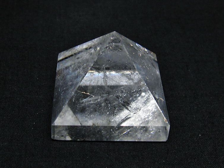 ヒマラヤ水晶ピラミッド[T600-2021] 1枚目