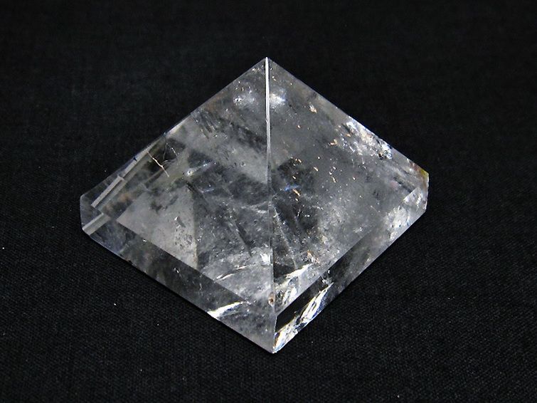 ヒマラヤ水晶ピラミッド[T600-2021] 2枚目