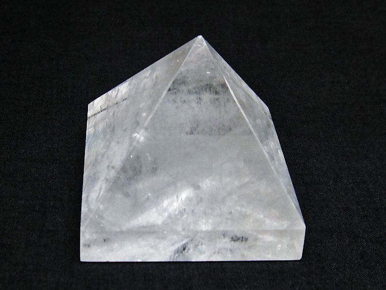 ヒマラヤ水晶ピラミッド[T600-2047] 1枚目