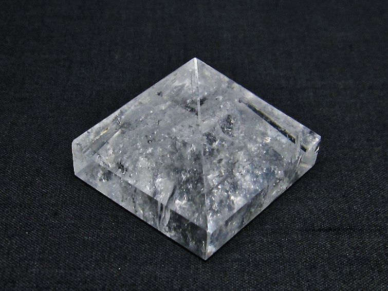 ヒマラヤ水晶ピラミッド[T600-2119] 2枚目