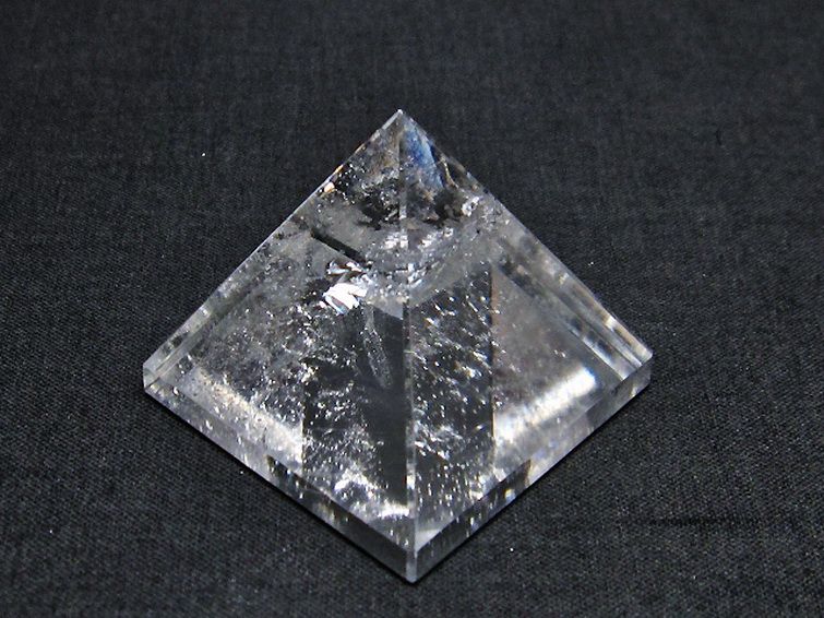 ヒマラヤ水晶ピラミッド[T600-2144] 2枚目
