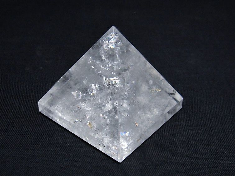 ヒマラヤ水晶ピラミッド[T600-2418] 2枚目