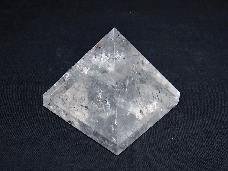 ヒマラヤ水晶ピラミッド[T600-2451] 2枚目
