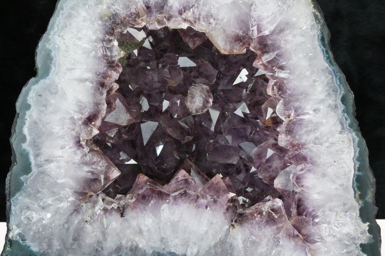 3.2Kgブラジル産アメジストドーム [t611-10544] 2枚目