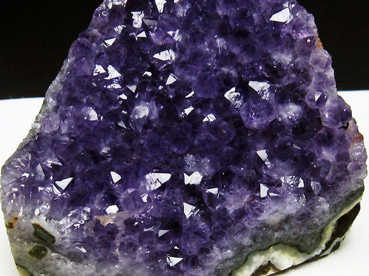 ウルグアイ産ファントムアメジストクラスター [t614-8447] 3枚目