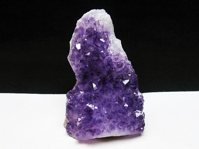 ウルグアイ産ファントムアメジストクラスター [t614-8531] 1枚目