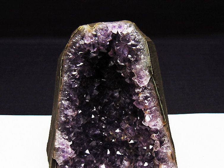 ウルグアイ産アメジストクラスター [t614-8921] 2枚目