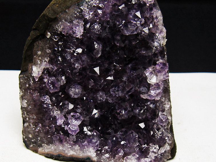 ウルグアイ産アメジストクラスター[T614-8924] 3枚目