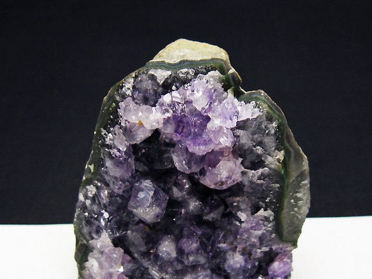 ウルグアイ産アメジストクラスター[T614-8970] 2枚目