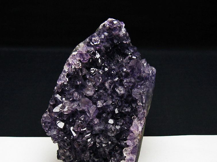 ウルグアイ産アメジストクラスター [t614-9042] 2枚目