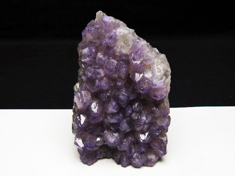 ウルグアイ産アメジストクラスター[T614-9075] 1枚目
