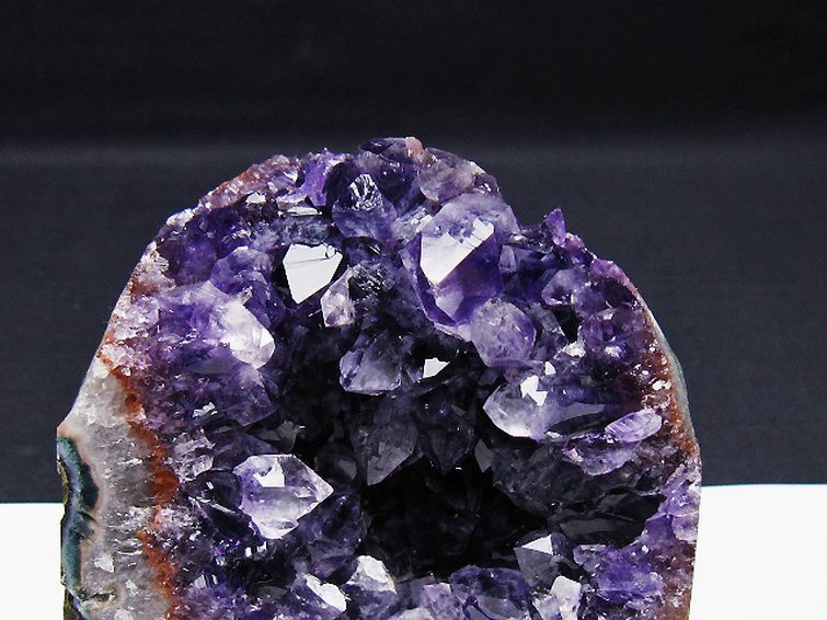 ウルグアイ産アメジストクラスター [t614-9095] 2枚目
