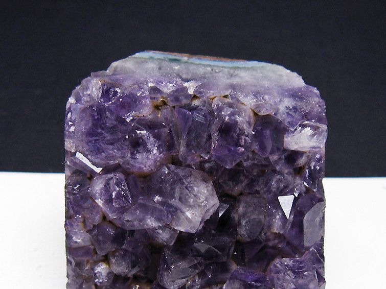 ウルグアイ産アメジストクラスター[T614-9124] 2枚目