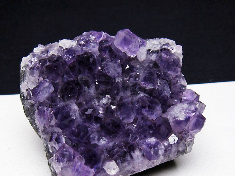 ウルグアイ産アメジストクラスター [t614-9145] 3枚目
