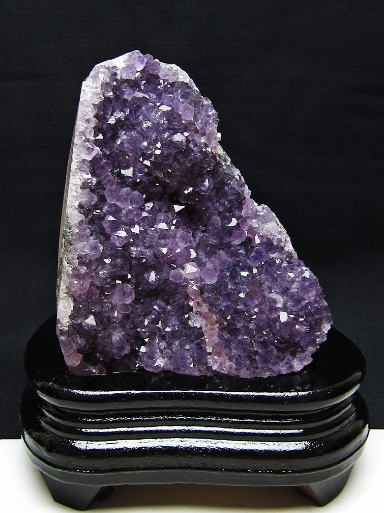 ウルグアイ産フラワーアメジストクラスター[T614-9244] 1枚目
