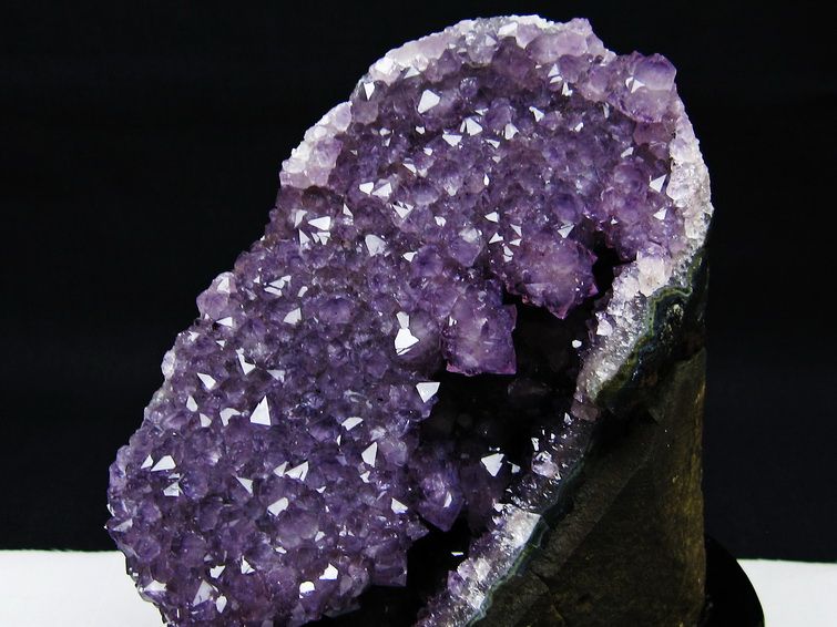 1.5Kgウルグアイ産ファントムフラワーアメジストクラスター[T614-9291] 2枚目