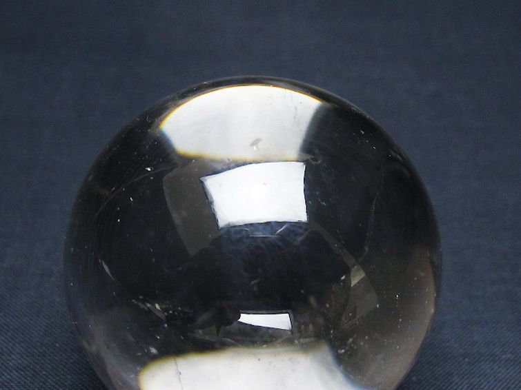 ヒマラヤ水晶丸玉 47mm [t62-16624] 2枚目