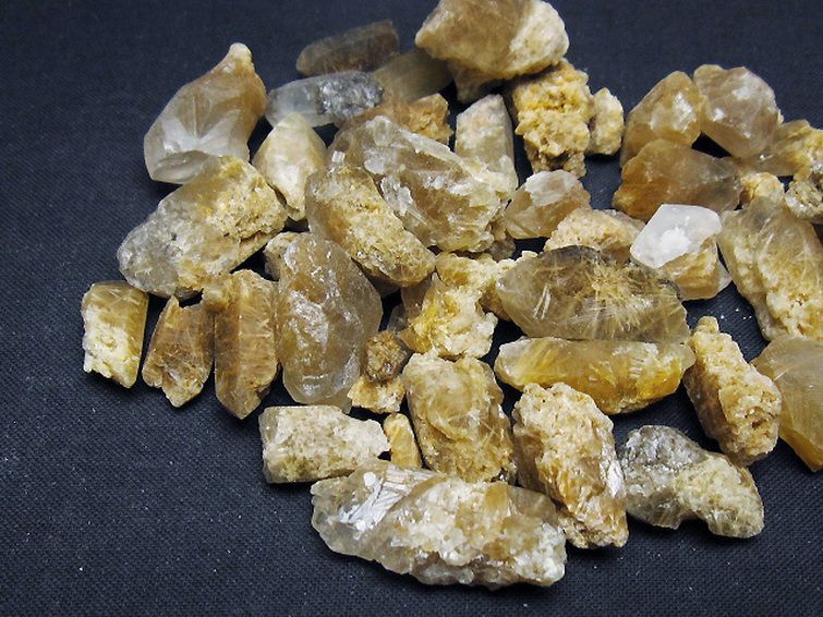 ルチル入り水晶原石[T626-1593] 3枚目