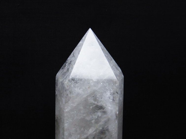 1.3Kgパワーストーン 天然石 ヒマラヤ水晶六角柱[T634-5383]