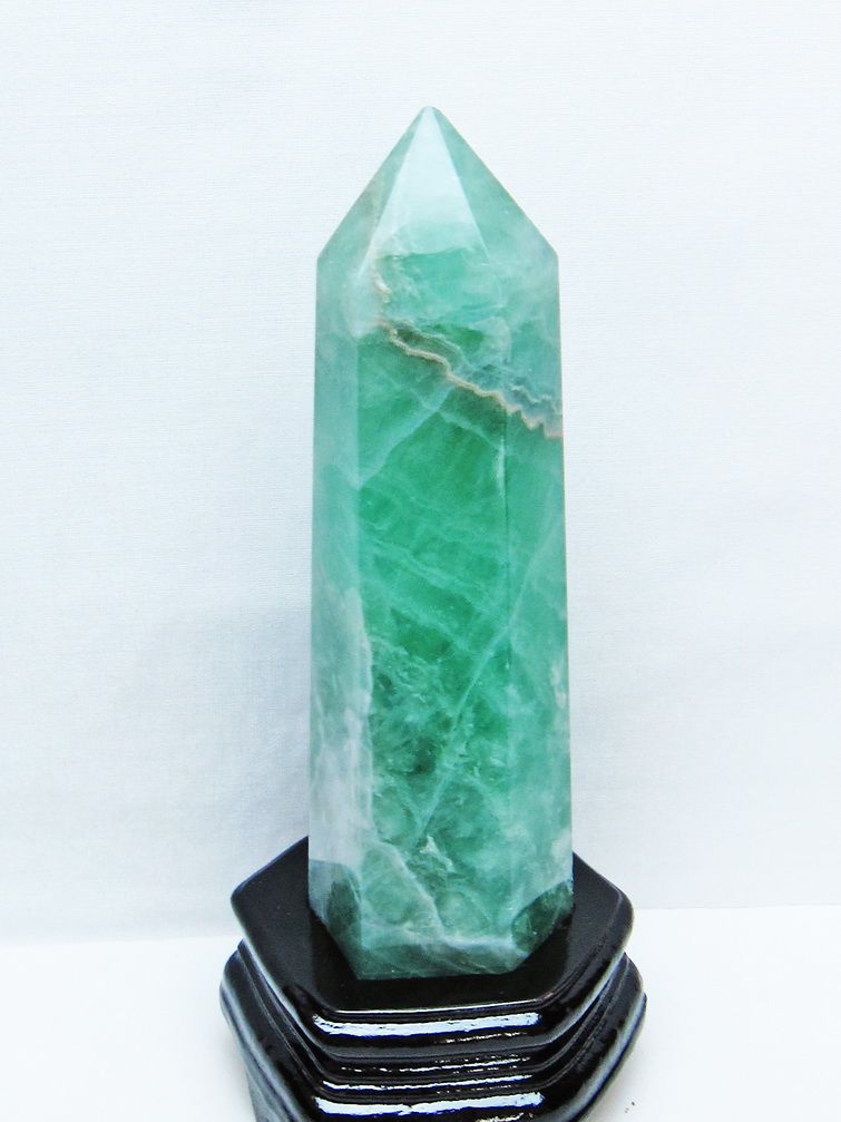 1.2Kgフローライト六角柱[T634-5498] 1枚目