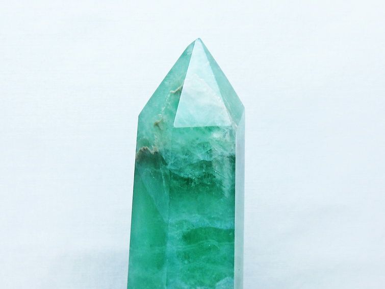 1.2Kgフローライト六角柱[T634-5498] 3枚目